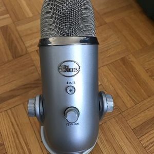Blue Yeti microphone (no cord)